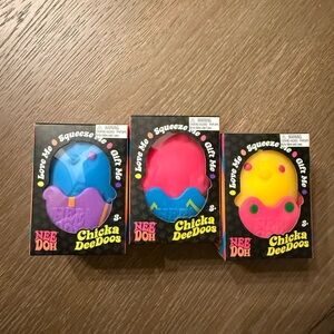 NWT NeeDoh Chicka DeeDoos Bundle set
